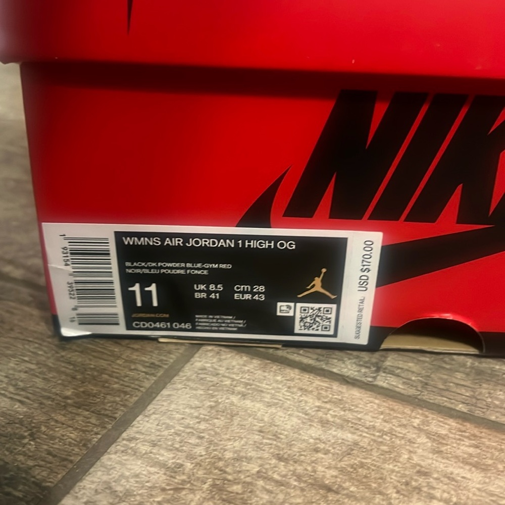 Jordan 1 Retro High NC to Chi
